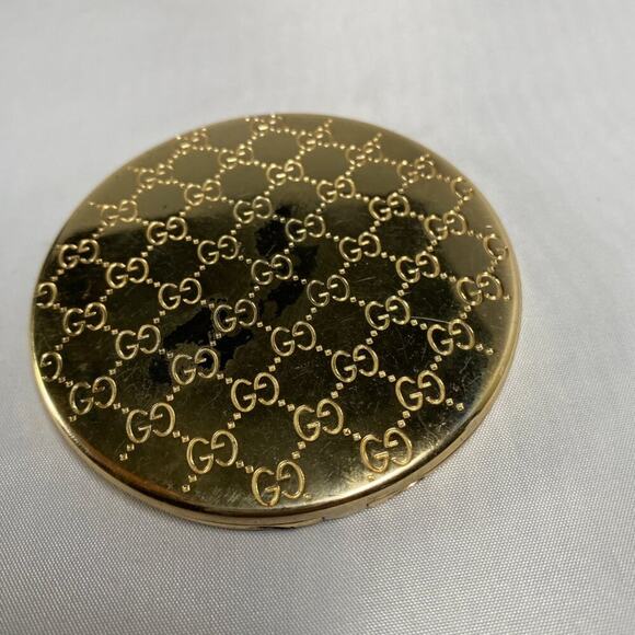 Gold GUCCI Embossed Monogram Compact Pocket Purse Mirror - Picture 2 of 6